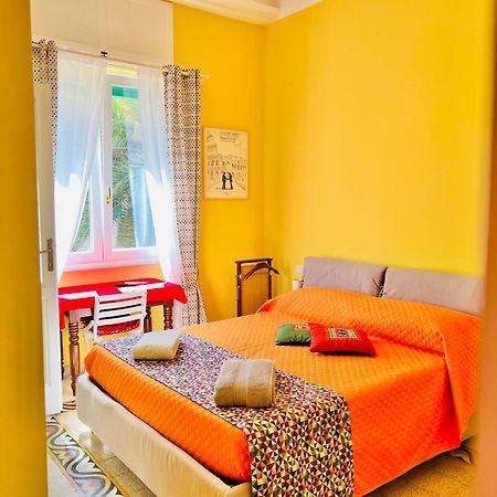 Antonioni'S Apartment Trastevere Rome Bagian luar foto